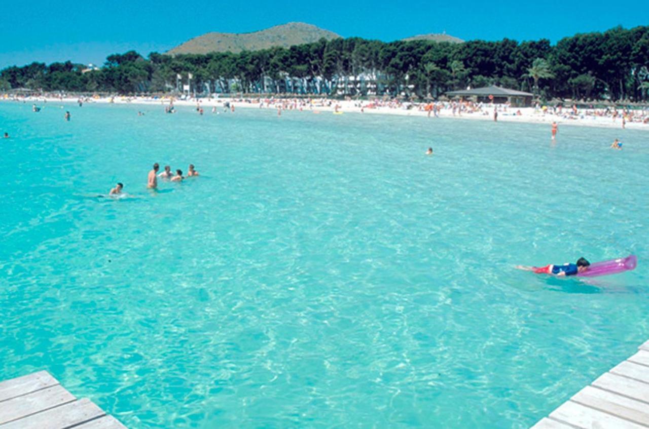 Apartment Xara Torres, At The Beach Of Alcudia Port de Alcudia  Eksteriør billede