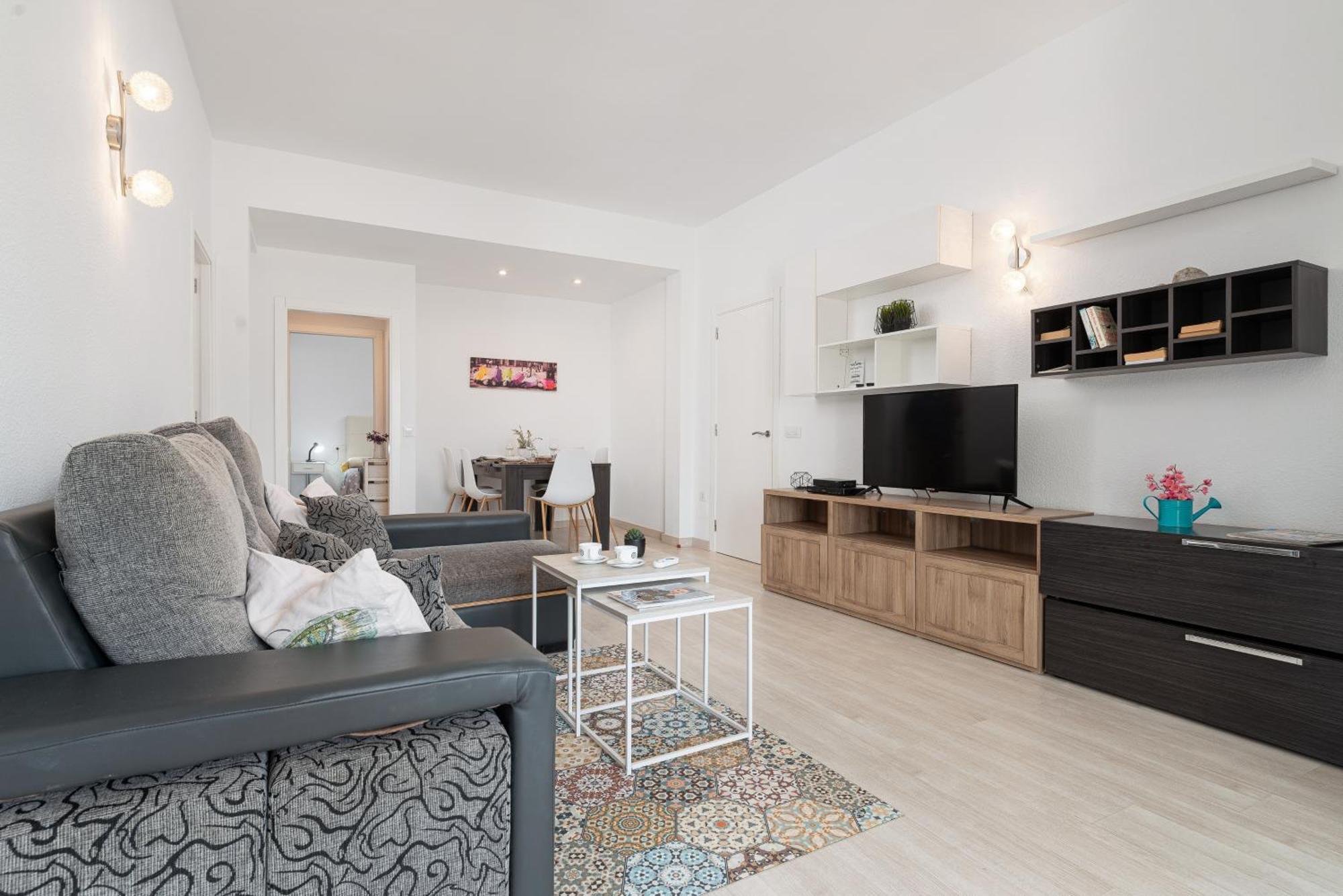 Apartment Xara Torres, At The Beach Of Alcudia Port de Alcudia  Eksteriør billede