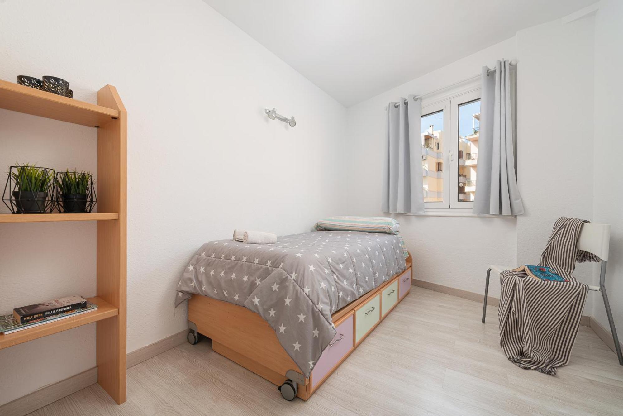 Apartment Xara Torres, At The Beach Of Alcudia Port de Alcudia  Eksteriør billede